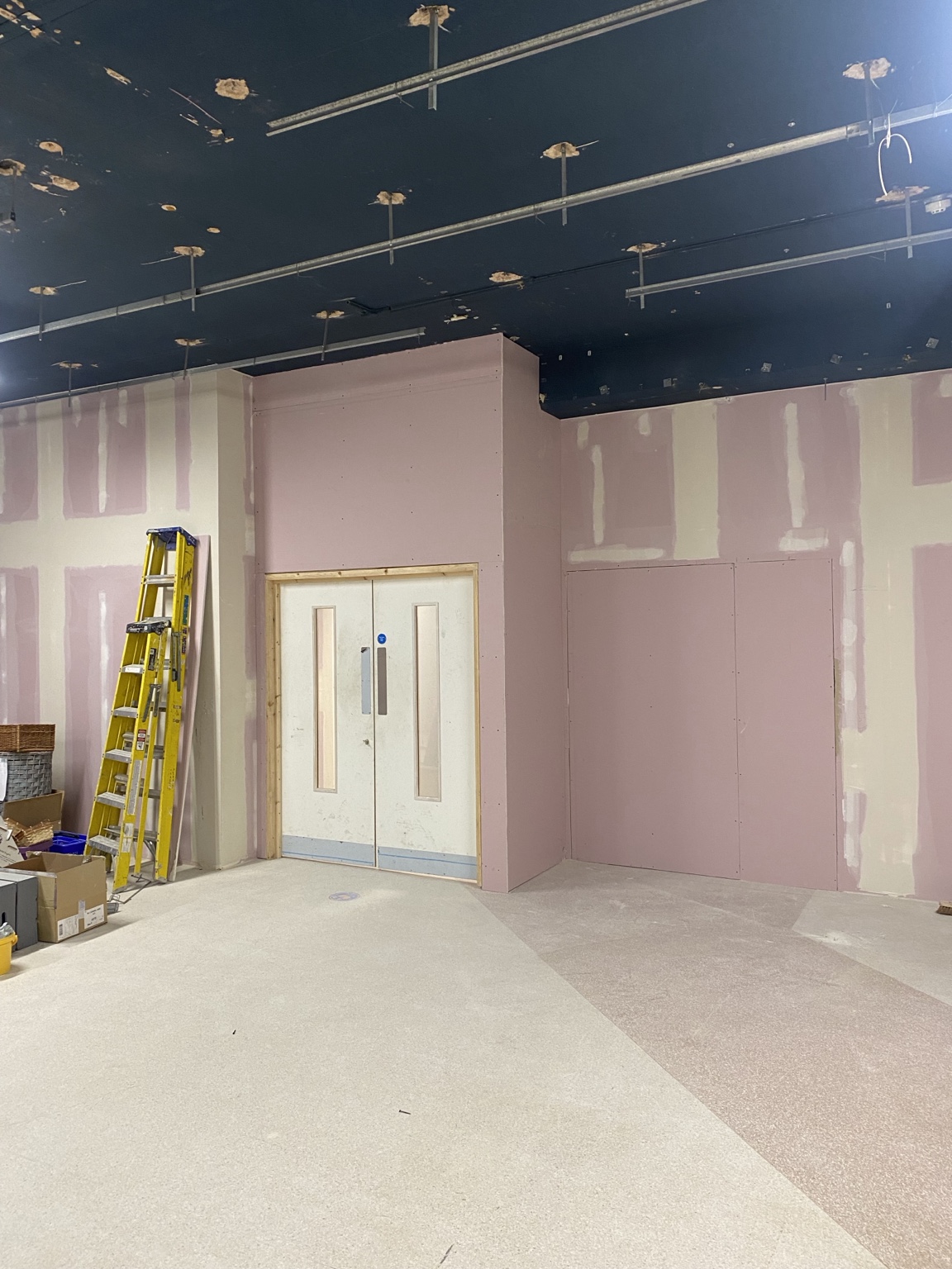 Fire-rated boarding to commercial premises